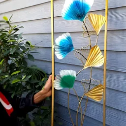 apka mart Brown & Blue Textured Metal Sculpture Flower Design Wall Decor-picture-11