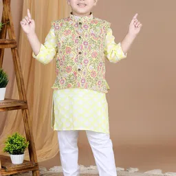 LIL PITAARA Boys Yellow Ethnic Motifs Layered Pure Cotton Kurta with Churidar-picture-12