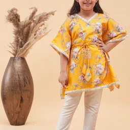 VASTRAMAY Girls Floral Printed Mirror Work Kaftan Kurta With Trousers image 4