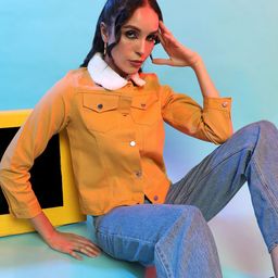 Campus Sutra Yellow Windcheater Faux Fur Trim Cotton Crop Tailored Jacket-picture-24