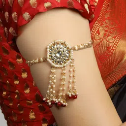 KARATCART Women Red & Gold-Toned Kundan Handcrafted Gold-Plated Armlet Bracelet-picture-40