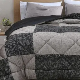 LINENWALAS Happy Sleeping Grey & Black Floral Mild Winter 300 GSM Double Bed Comforter-image-48