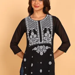 TOP N THREAD Floral Embroidered Chikankari Pure Georgette Chikankari Kurti-picture-27