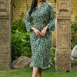 SANSKRUTIHOMES Women Blue & Green Printed Cotton Bath Robe-picture-31