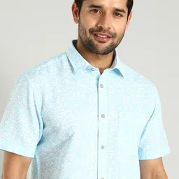 Indian Terrain Classic Spread Collar Slim Fit Floral Printed Cotton Casual Shirt-image-38