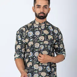 Firangi Yarn Men Black Floral Printed Casual Shirt-picture-35