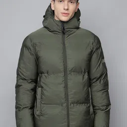 LINDBERGH Men Olive Green Lightweight Hooded Puffer Jacket image 1