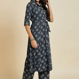 Sangria Grey Floral Printed A-Line Kurta With Palazzos image 1