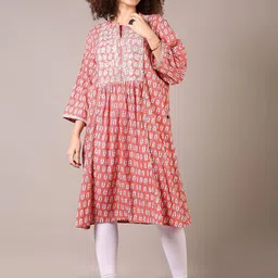 V-Mart Women Printed Flared Sleeves Kurta-image-81