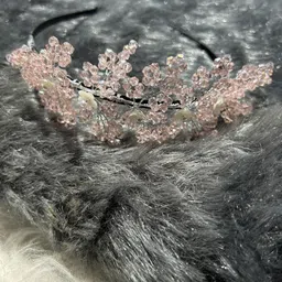 CHRONEX Embellished Crystal Leaf Beaded Hairband-picture-13