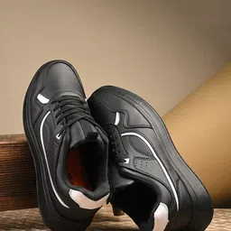 The Roadster Lifestyle Co. Men Black Lightweight Sneakers-picture-22