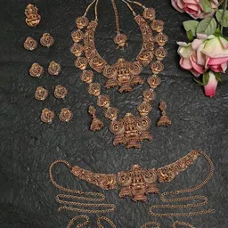 PANASH Gold-Plated Kundan-Studded Peacock Shaped Temple Layered Jewellery Set image 1