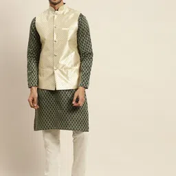 SOJANYA Men Green Ethnic Motifs Kurta with Pyjamas & Nehru Jacket-picture-34