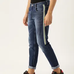 Campus Sutra Men Blue Slim Fit Bio Wash Mid-Rise Clean Look Jeans with Side Stripes-image-57