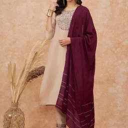 Sangria Embroidered Straight Kurta With Trousers & Dupatta image 5
