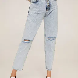 MANGO Women Blue Mom Fit High-Rise Mildly Distressed Cropped Jeans image 1
