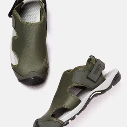 Roadster Men Olive Green Solid Sports Sandals-image-86