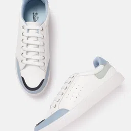 Roadster Women Round Toe Perforated Sneakers-picture-25