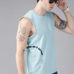 Roadster Men Blue Typography Printed Pure Cotton T-shirt-picture-28