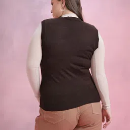 DressBerry Curve Plus Size Argyle Acrylic Sweater Vest image 4