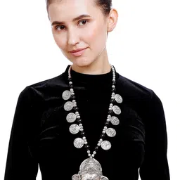 Bamboo Tree Jewels Silver-Toned Alloy Handcrafted Necklace image 3