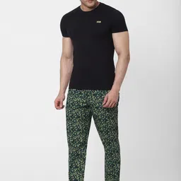 Jack & Jones Men Black Solid Round Neck Lounge T-shirt image 5