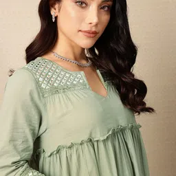 House of Pataudi Mirror Work Tiering Jashn Kurta image 5