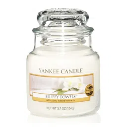 Yankee Candle Classic Small Jar Fluffy Towels Scented Candles image 2