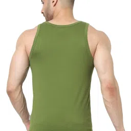 Jack & Jones Pesto Graphic Print Vest image 2