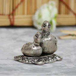 eCraftIndia Set Of 2 Loving Metal Swans image 2