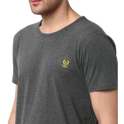 Vimal Jonney Dark Grey & Grey T-Shirt & Joggers image 4