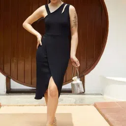 Pinacolada Black Regular Fit Dress-picture-29