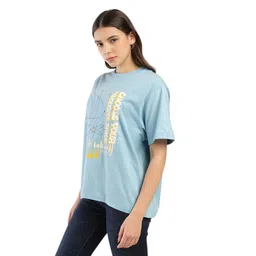 levi's Women's Solid Oversized Polo T-Shirt image 5