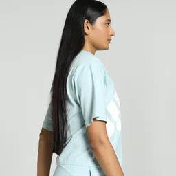 puma Women's Relaxed Fit T-Shirt image 2