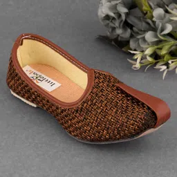 Little Palz Intricate Weave Self Textured Mojaris - Brown image 3