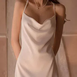 LULU & SKY Nightdress image 5