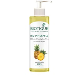 Biotique Bio Pineapple Oil Control Foaming Face Cleanser 200 ml image 1