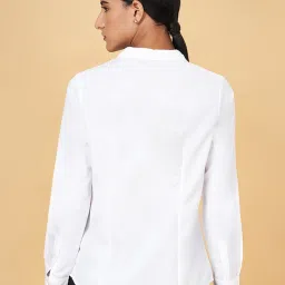 Annabelle by Pantaloons White Regular Fit Shirt image 2