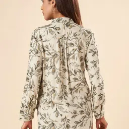 Akkriti by Pantaloons Grey Floral Print Shirt image 2