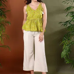 Stylum Printed V-Neck Top & Trousers Co-Ords Set-picture-41