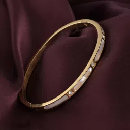 Palmonas Luminous Lore Bracelet image 2