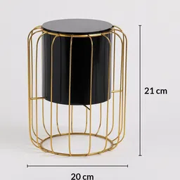 MARKET99 Gloria Design Metal Planter With Wire Stand image 5