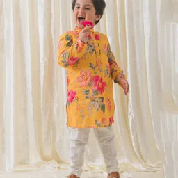 Tiber Taber Cotton Full Sleeves Floral Printed Kurta Pyjama Set - Yellow-picture-24
