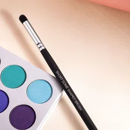 CUFFS N LASHES X Shystyles Short Dome Shaped Makeup Brush CS07 image 1