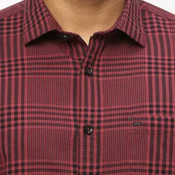 Basics Men Slim Fit Tartan Checks Opaque Checked Casual Shirt image 2