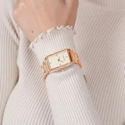 joker & witch Joker and Witch AMWW575 Patio Analog Watch for Women image 2