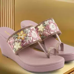 Mochi Women's Pink Toe Ring Sandals-image-42