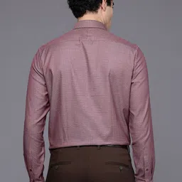 Louis Philippe Pure Cotton Classic Fit Textured Formal Shirt image 4