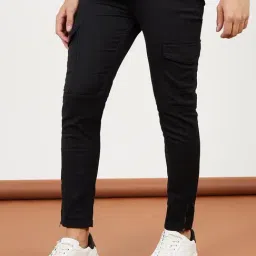 Styli Slim Fit Cargo Jeans with Zip Cuff Detail-picture-18