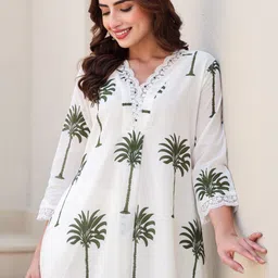 Indo Era Women Ethnic Motifs Printed Regular Thread Work Pure Cotton Kurta with Trousers image 3
